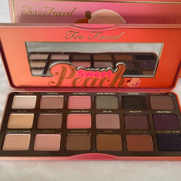 Too Faced Sweet Peach Eyeshadow Palette New in box - Picture 3 of 6